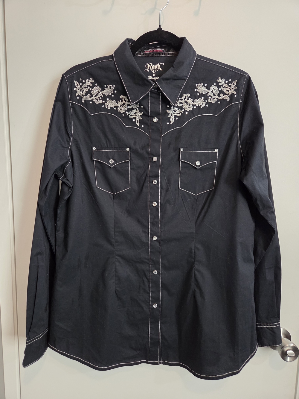 Rock 47 by Wrangler Black Embroidered Button-Down Shirt